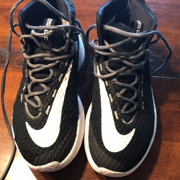 NIKE ZOOM RIZE Men’s Hi Tops - Picture 10 of 13